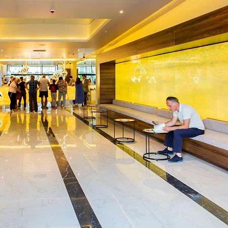 Orbi City Black Sea View Aparthotel 巴统 外观 照片