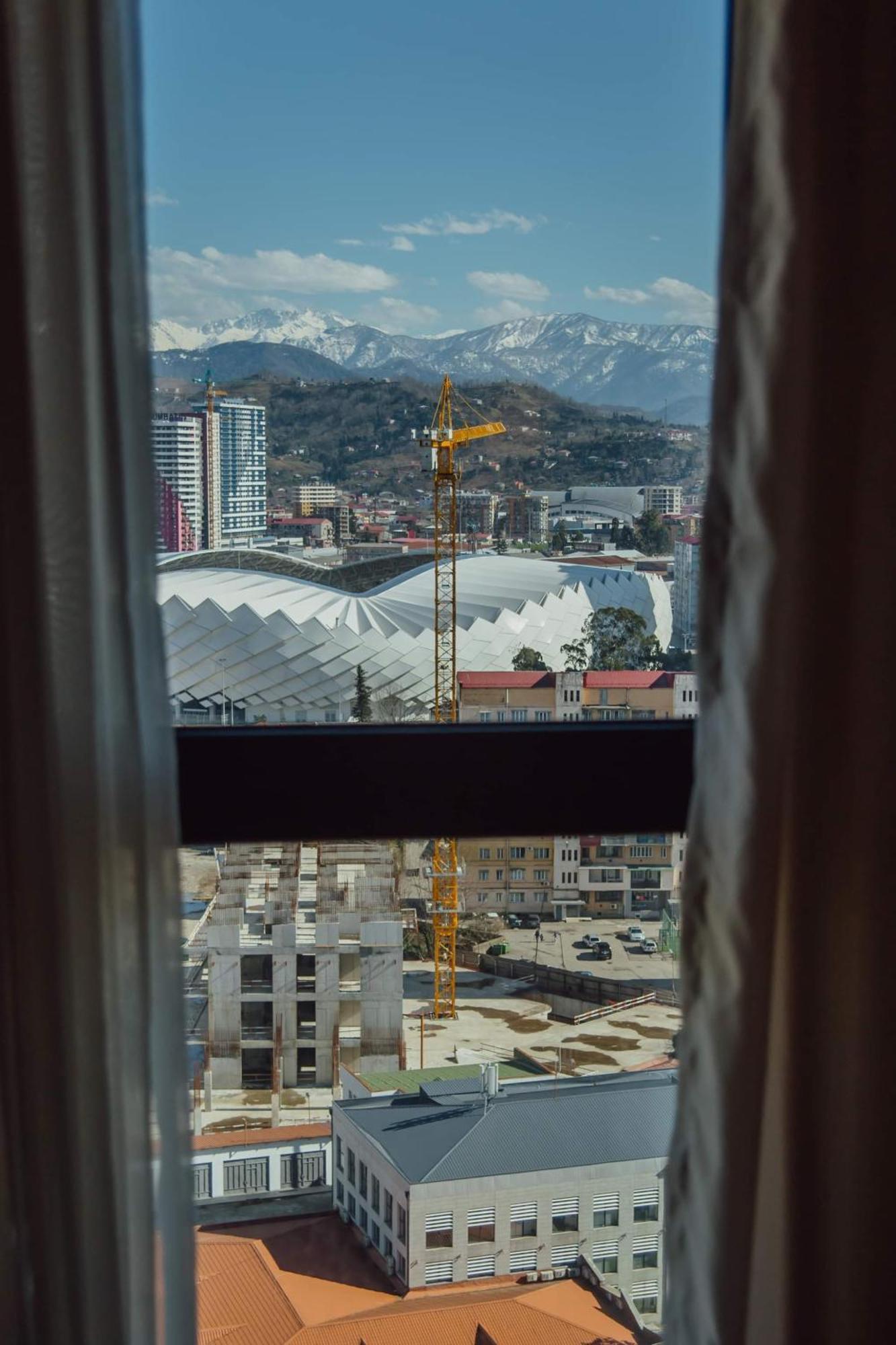 Orbi City Black Sea View Aparthotel 巴统 外观 照片
