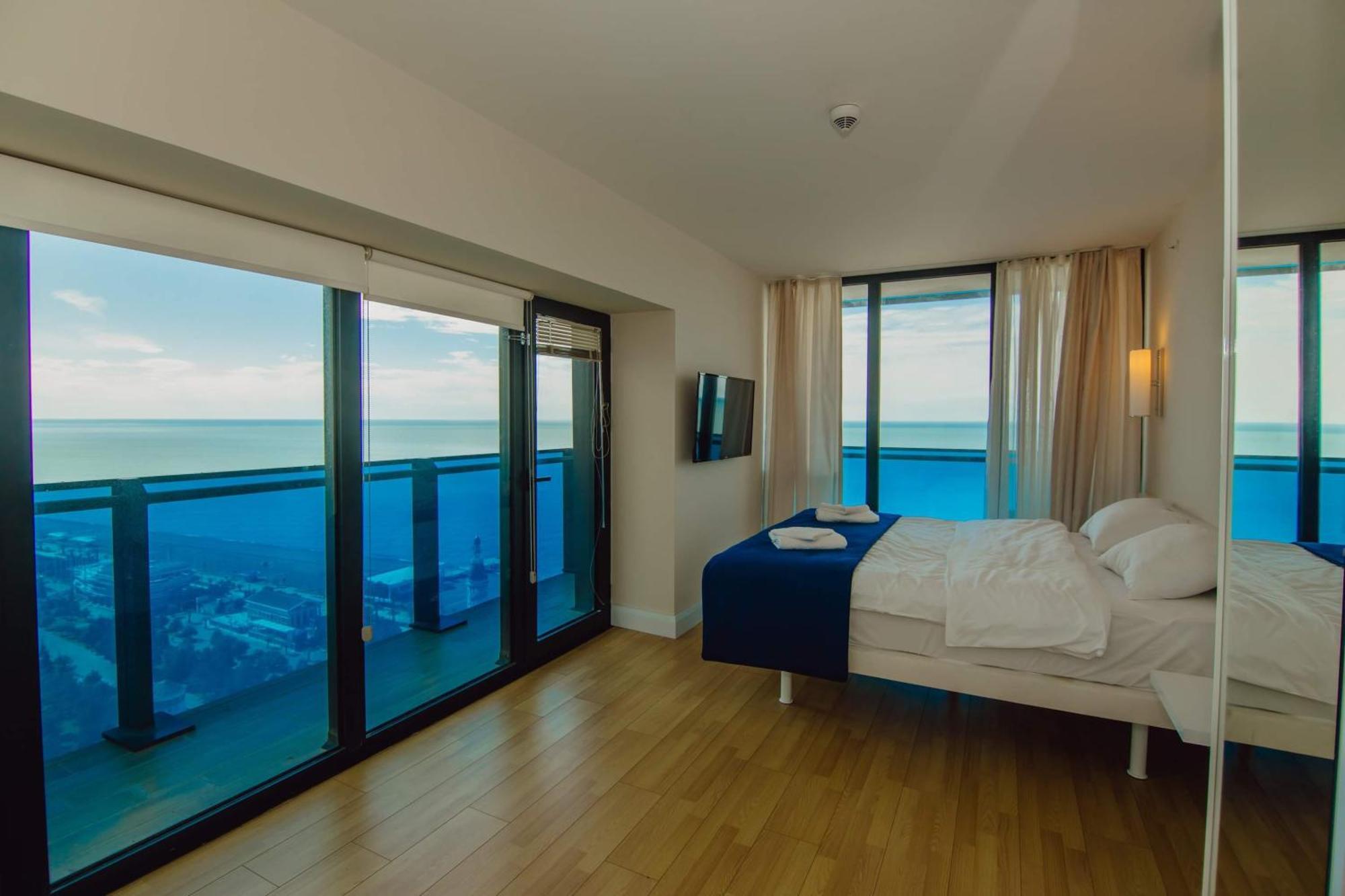 Orbi City Black Sea View Aparthotel 巴统 外观 照片