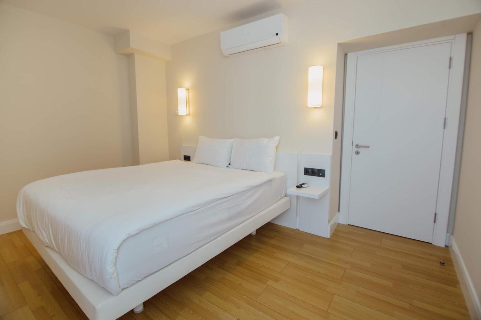 Orbi City Black Sea View Aparthotel 巴统 外观 照片