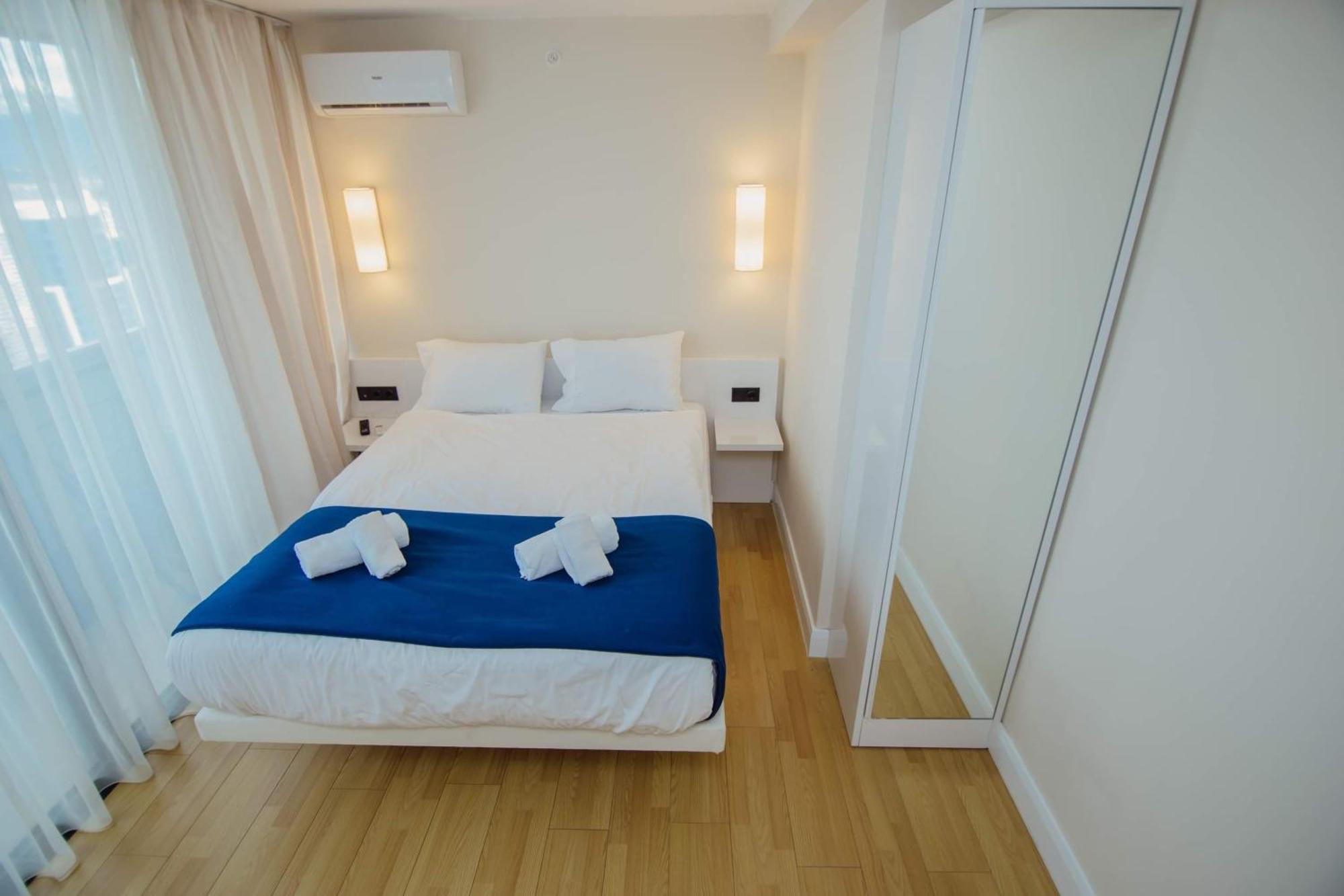 Orbi City Black Sea View Aparthotel 巴统 外观 照片