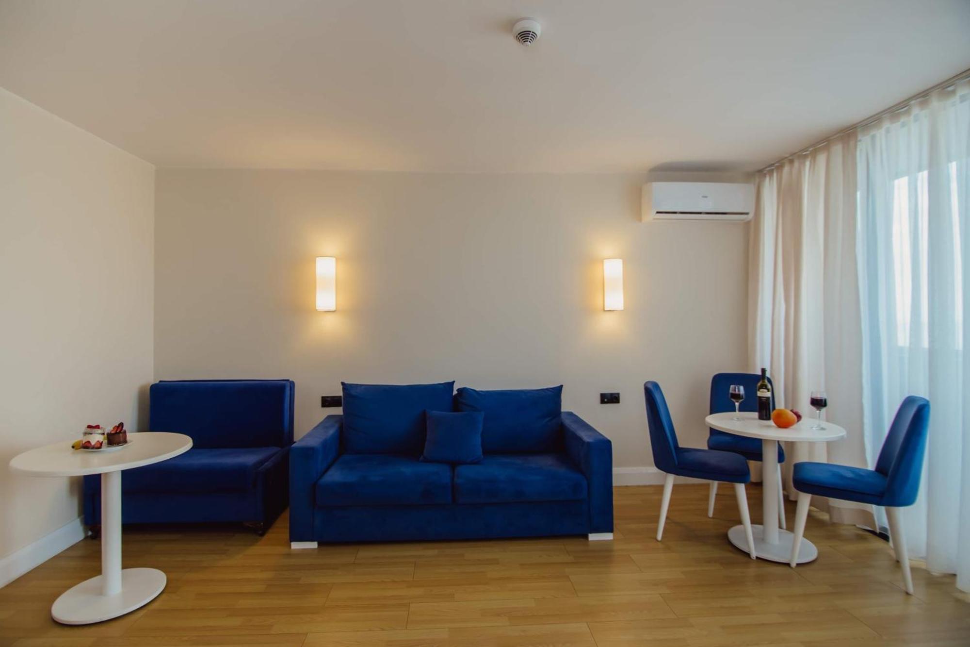 Orbi City Black Sea View Aparthotel 巴统 外观 照片